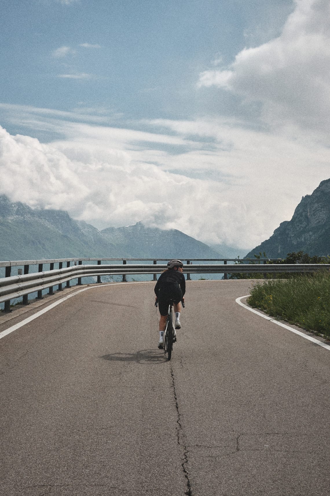 Sandra · Lago di Garda, Italy · April 2024 · © Philipp Doms