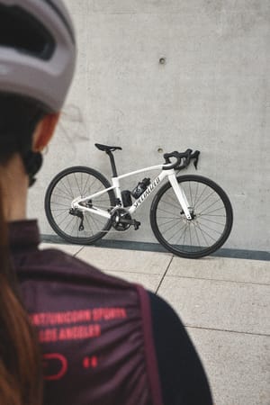 New bike day for Sandra — Specialized Roubaix SL8